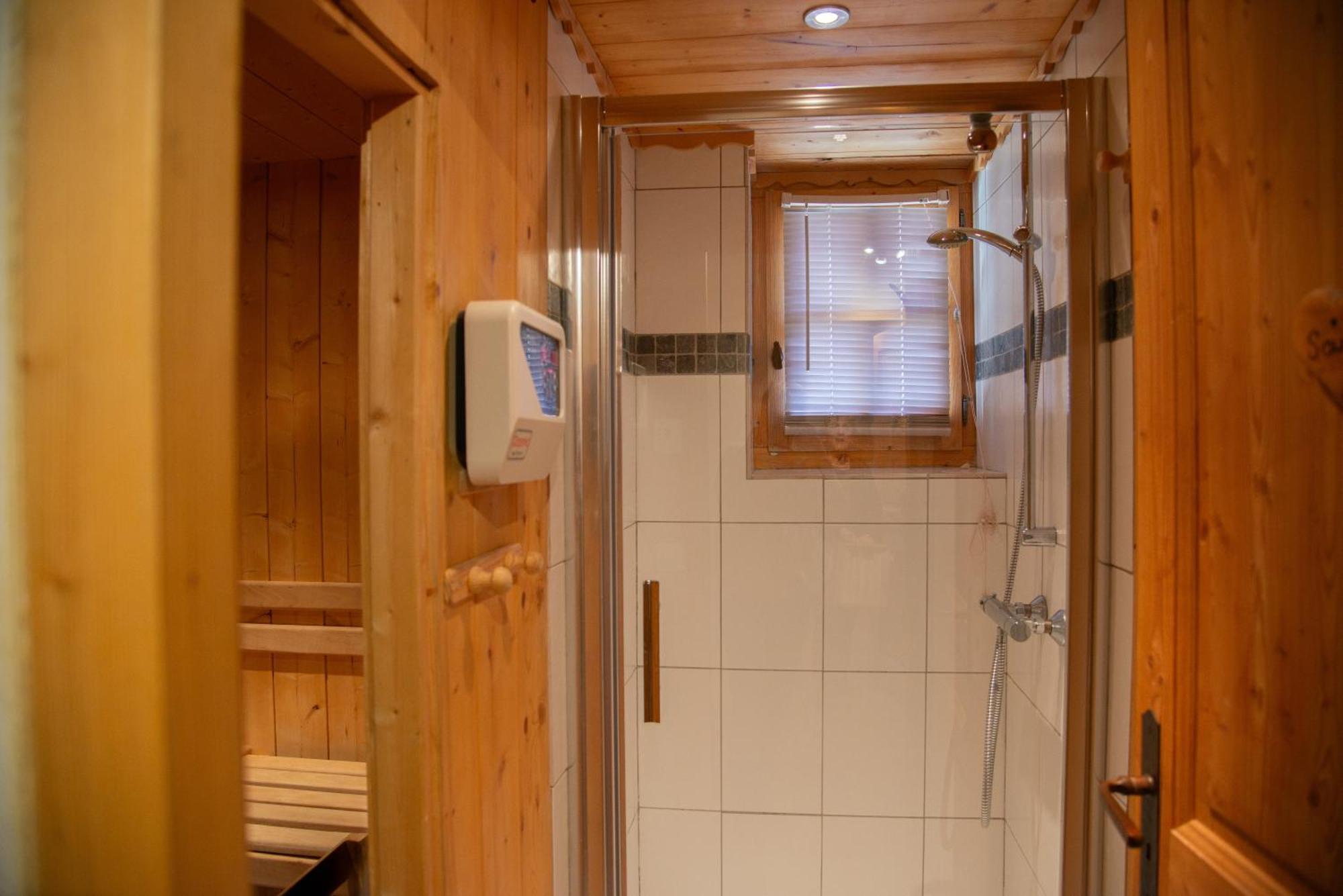 생마르탱 드 벨빌 Chalet De Charme 13 Personnes Avec Sauna Ski O Pieds 빌라 외부 사진